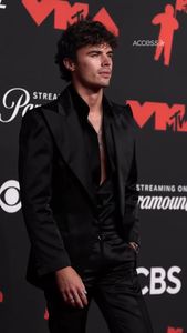 Instagram post by @nicolasvans