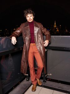 Instagram post by @nicolasvans