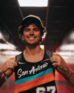 Instagram post by @nicolasvans