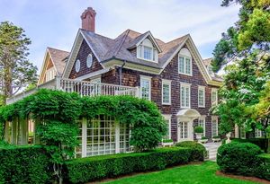 Instagram post by @theobstinateclassicist