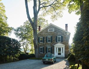 Instagram post by @theobstinateclassicist