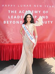 Instagram post by @nicolevjay