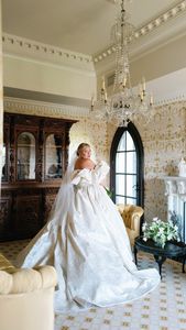 Instagram post by @nikkidaskalakis