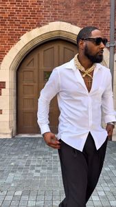 Instagram post by @martin_scho_