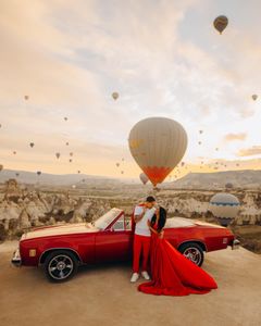 Instagram post by @christiannahurt