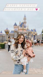 Instagram post by @chesleycarele