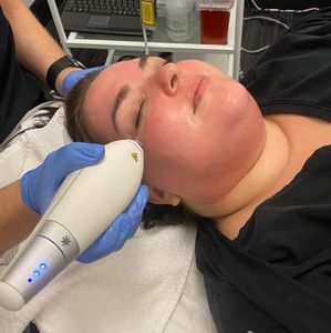 Instagram post by @jeffersondoesbeauty