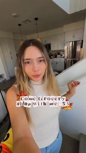 Instagram post by @nathalyycuevas