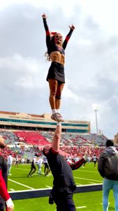 Instagram post by @calireesy