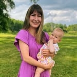 @smalltownallie Instagram Profile