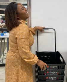 Instagram post by @paz_neigh