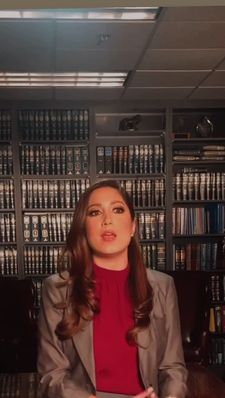 Instagram post by @anahitaseda