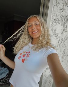 Instagram post by @_martinasalmon