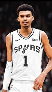 Instagram post by @sandersfit_