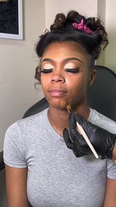 Instagram post by @_rennaa