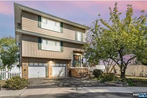 Instagram post by @claudiaroesing