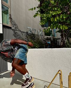 Instagram post by @allofwan