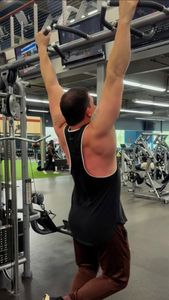 Instagram post by @supermanisking