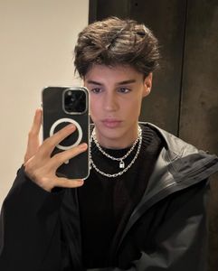 Instagram post by @raphael