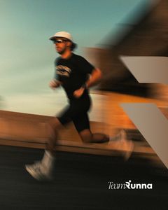 Instagram post by @barryclarrk