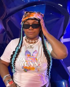 Instagram post by @itslyndavis