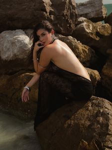 Instagram post by @sheylaraveloperez