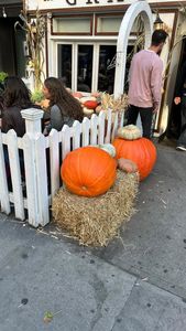 Instagram post by @darlymurray