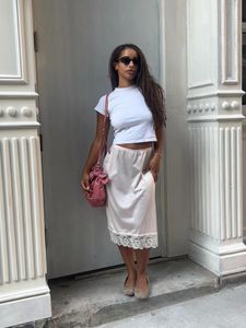 Instagram post by @darlymurray