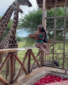 Instagram post by @dominiquedashay