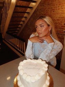 Instagram post by @lindsaystraka