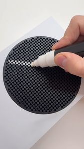 Instagram post by @leomahalo