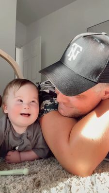 Instagram post by @tomasczernek