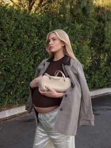 Instagram post by @sophieelkus