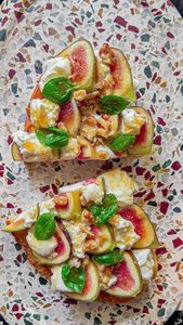 Instagram post by @cookingwithlamees