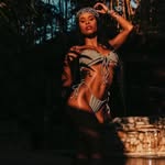 @bronze__goddess__ Instagram Profile