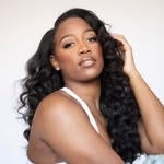 @amberraeofficial_ Instagram Profile