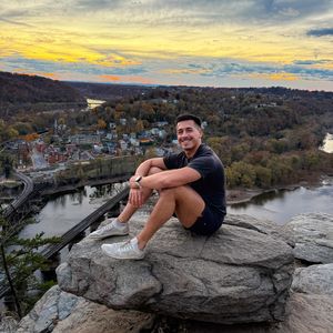 Instagram post by @jyhodges