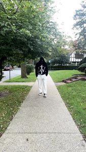 Instagram post by @mrillwill