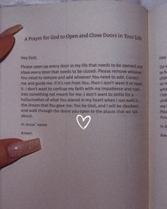 Instagram post by @artsy_cancer69