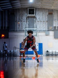 Instagram post by @pep_gol1ve