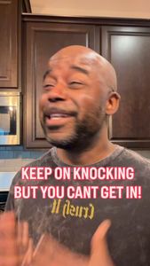 Instagram post by @dogter_echols