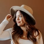 @kelsiekristine Instagram Profile