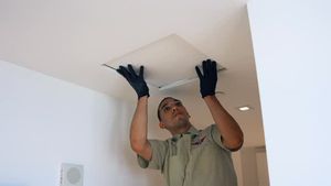 Instagram post by @chrismansfield_