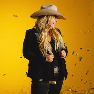 Instagram post by @thejennamorr