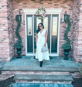 Instagram post by @that_dr_next_door