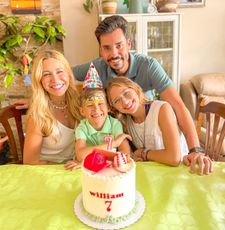 Instagram post by @familiacarameluchi