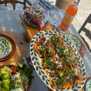 Instagram post by @cheflynntorres