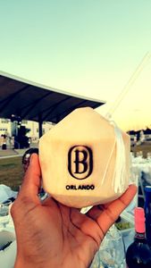 Instagram post by @thecurvydarlin