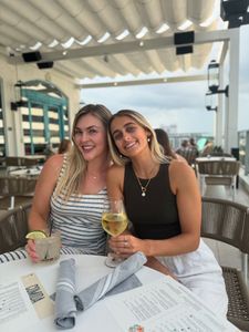 Instagram post by @lilpohl