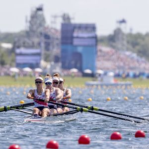 Instagram post by @kateknifton